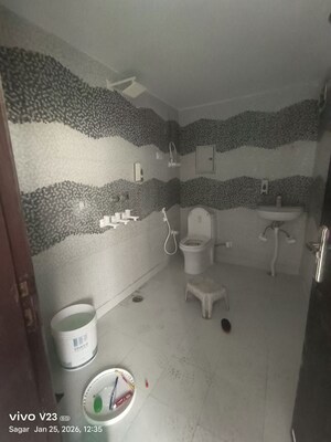 Bathroom in 3 BHK Builder Floor at Sector 23 – for Rent