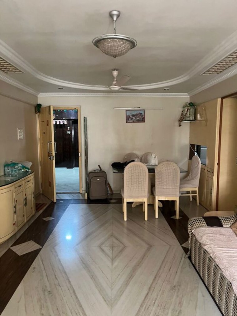 Living Room, by-apartment 2 Bedroom 900 Sq.Ft. Apartment In Worli Mumbai 10434003