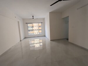 Room in 2 BHK Apartment at Manthan Galaxy, Kurla – for Rent