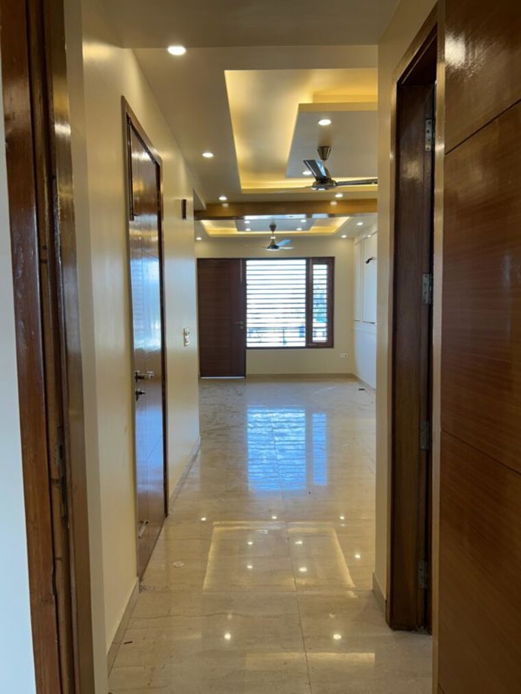 undefined, ashoka enclave 4 Bedroom 3000 Sq.Ft. Builder Floor In Ashoka Enclave Faridabad 10438046