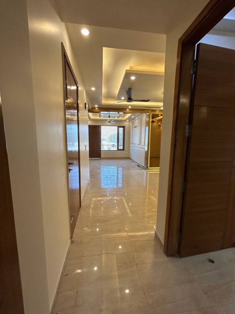 undefined, ashoka enclave 4 Bedroom 3000 Sq.Ft. Builder Floor In Ashoka Enclave Faridabad 10438046