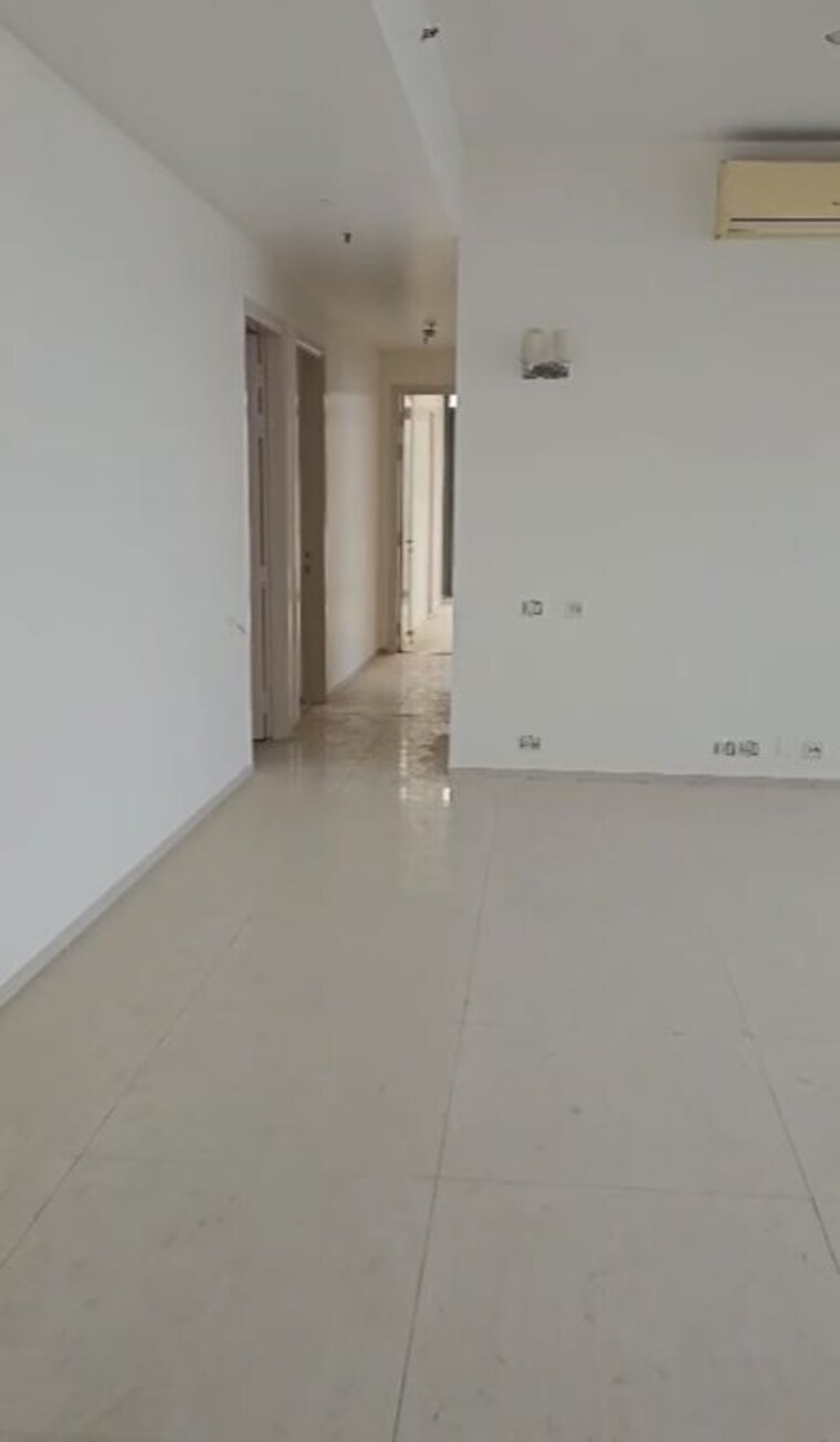 Room, ireo-skyon 4 Bedroom 2850 Sq.Ft. Apartment In Sector 60 Gurgaon 10437992