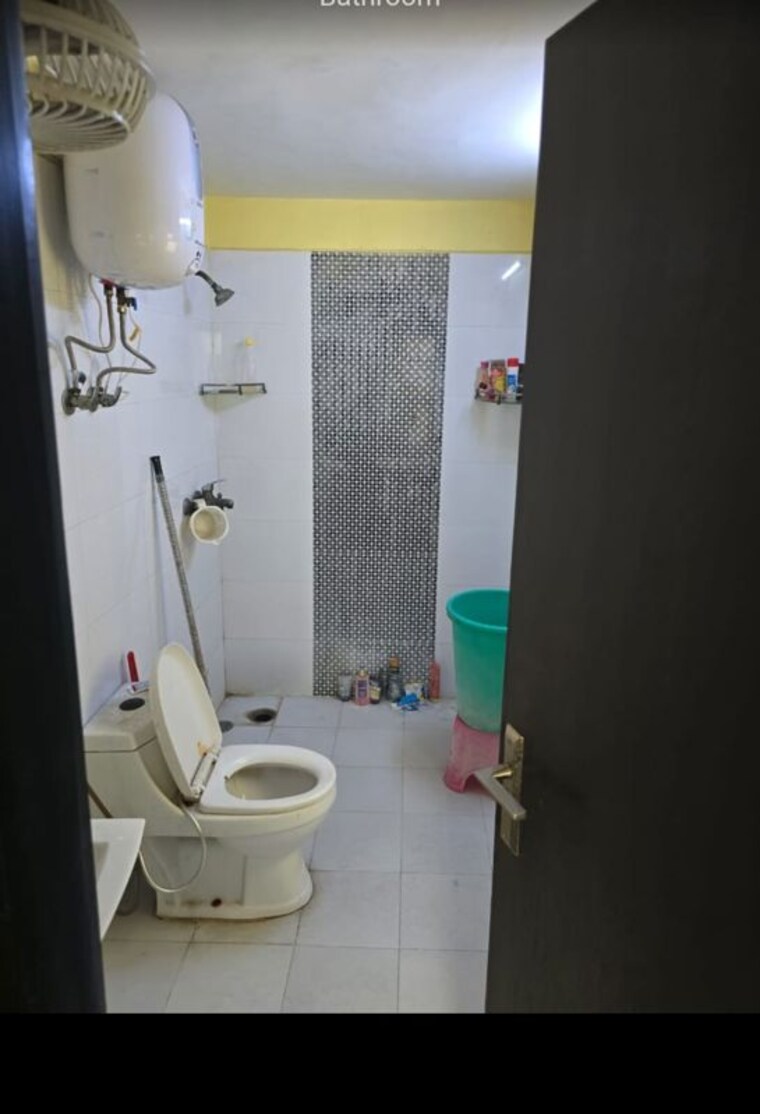 Bathroom, tata-eureka-park 2 Bedroom 1100 Sq.Ft. Apartment In Sector 150 Noida 10428665
