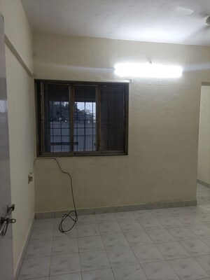 Room in 1 BHK Apartment at Ankur CHS Andheri East, Andheri East – for Rent
