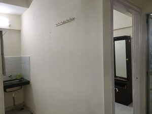 Room in 1 BHK Apartment at Ankur CHS Andheri East, Andheri East – for Rent