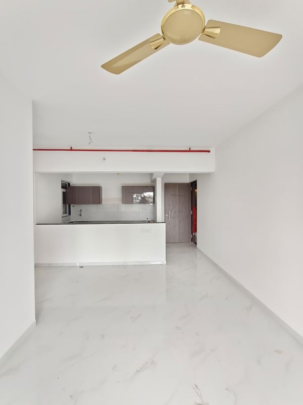2 BHK + Servant Room 600 Sq.Ft. Apartment in Anant Metropolis Insignia Towers