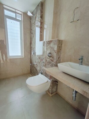 Bathroom in 4 BHK Apartment at Avron V, Chembur – for Rent