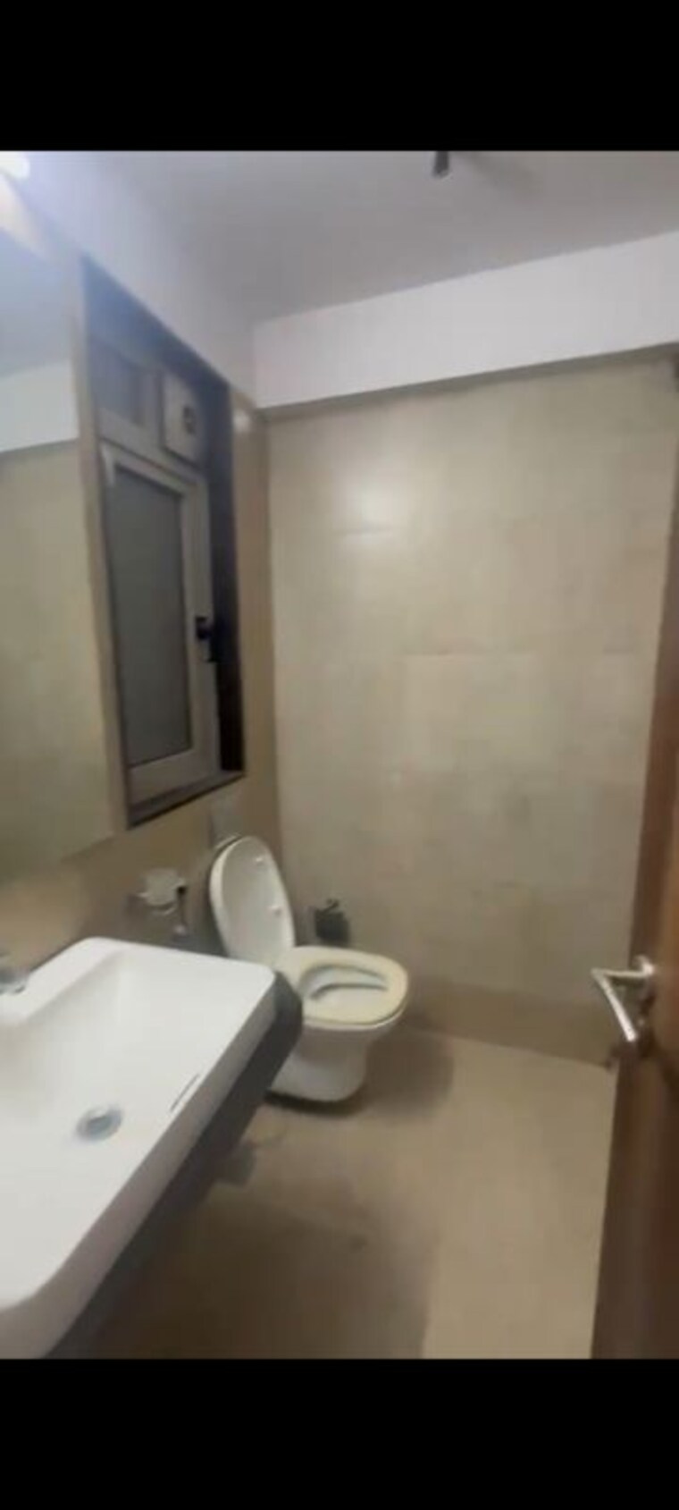 Bathroom, adani-group-western-heights 3 Bedroom 1060 Sq.Ft. Apartment In Andheri West Mumbai 10438082