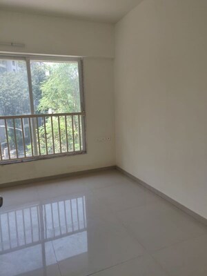 Room in 3 BHK Apartment at Parinee Adney, Borivali West – for Sale