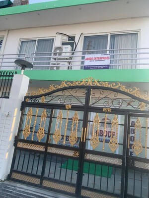 6+ BHK Independent House – Exterior View View at Upsidc Site C - for Rent