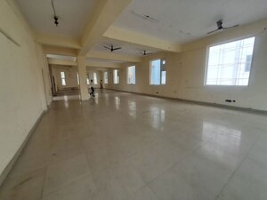 Room in  Warehouse at Sector 63 – for Rent