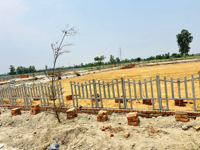 Exterior View, krishna-iscon-valley  1500 Sq.Ft. Plot In Gosainganj Lucknow 10438149