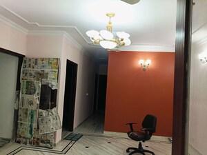 Bedroom in 3 BHK Builder Floor at Chittaranjan Park – for Rent