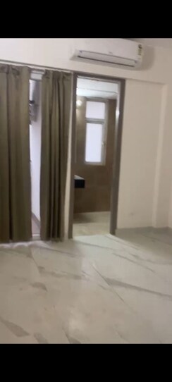 3 BHK + Servant Room Apartment For Rent in M3M Soulitude