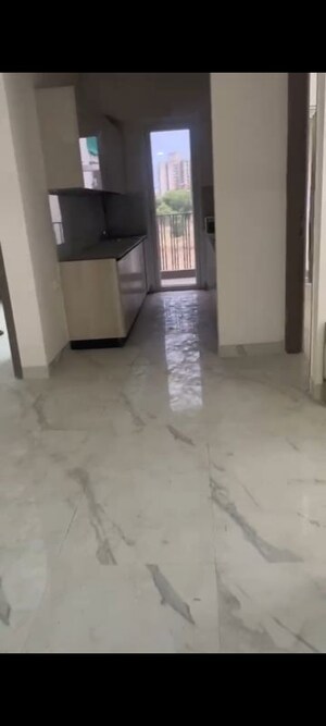 Parking in 3 BHK Apartment at M3M Soulitude, Sector 89 – for Rent