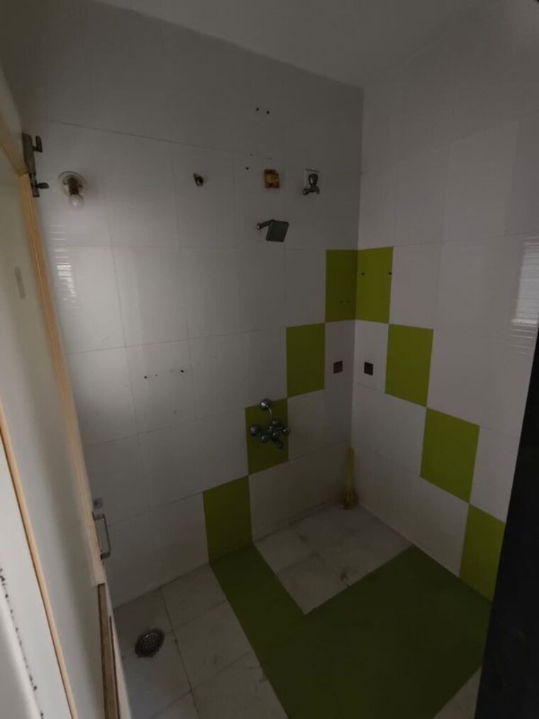 Bathroom, vishal-vastu-apartment 1 Bedroom 650 Sq.Ft. Apartment In Dhanori Pune 10438165