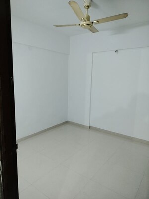 Room in 1 BHK Apartment at Shubhankar Durvaa, Dhanori – for Rent