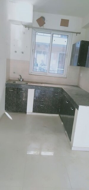 Kitchen in 2 BHK Apartment at BPTP Princess Park, Sector 86 – for Sale