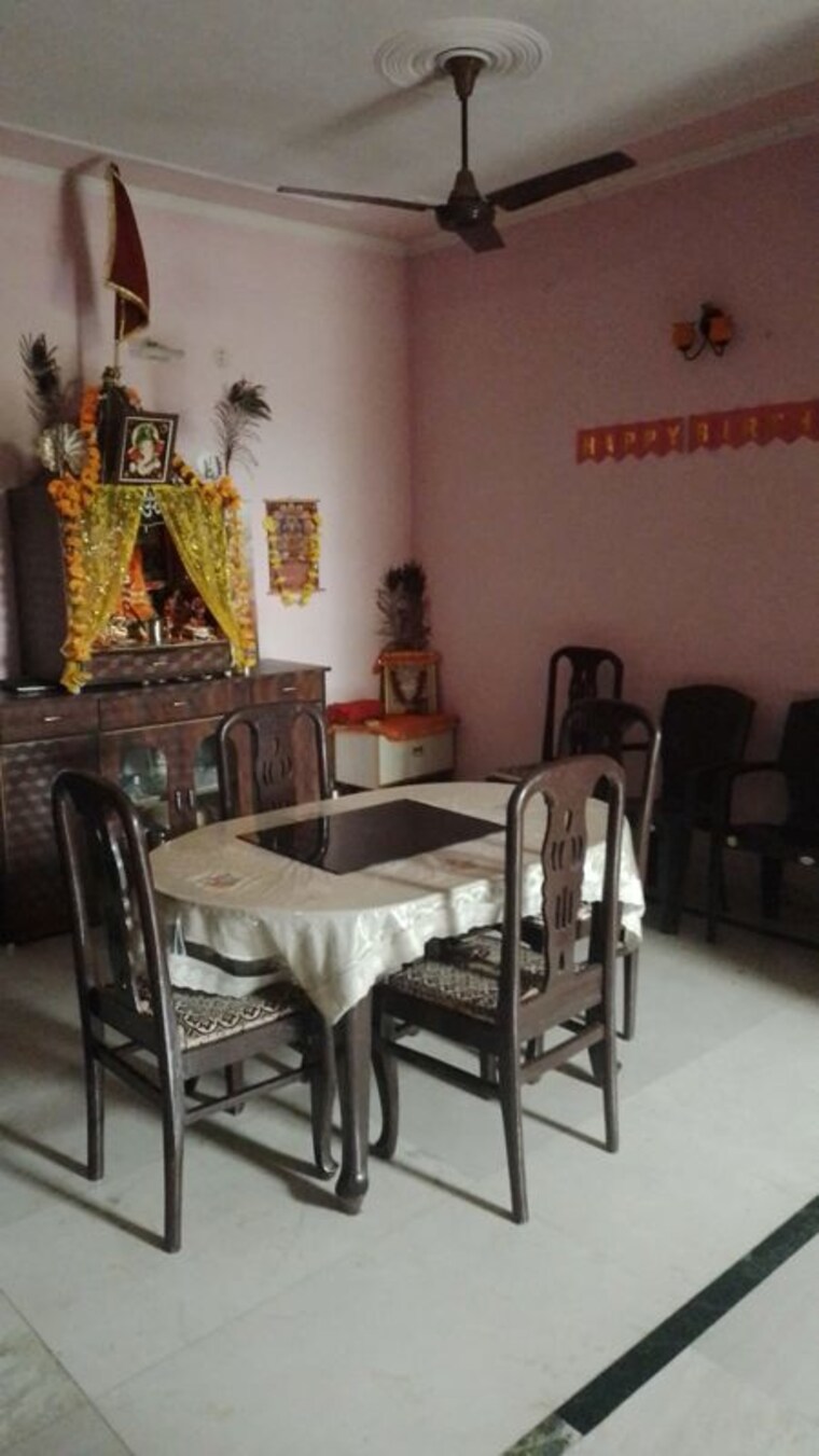 Gym, sector swarn nagri 6+ Bedroom 288 Sq.Mt. Villa In Sector Swarn Nagri Greater Noida 10284728