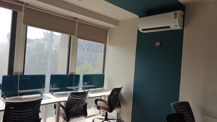 Team Area, navrangpura Commercial Office Space 1100 Sq.Ft. In Navrangpura Ahmedabad 10438244