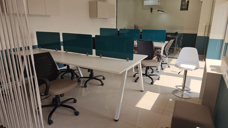 Team Area, navrangpura Commercial Office Space 1100 Sq.Ft. In Navrangpura Ahmedabad 10438244