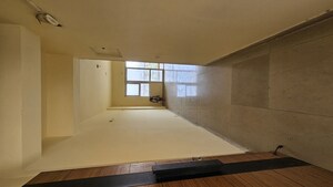 Living Room in 2 BHK Apartment at BPTP Princess Park, Sector 86 – for Sale