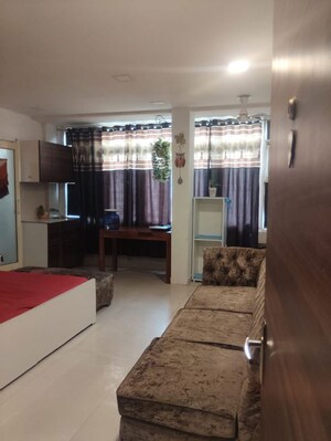 Parking in 2 BHK Builder Floor at Lajpat Nagar ii – for Rent