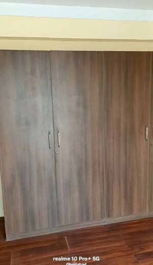 Furnished Amenities in 3.5 BHK Apartment at Shipra Srishti, Ahinsa Khand 1 – for Rent