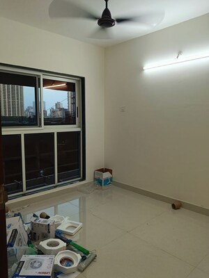Room in 2 BHK Apartment at Bdd Chawl – for Rent