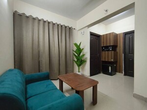 Bedroom in 3 BHK Apartment at Gaur City 2 - 14th Avenue, Sector 16c Greater Noida – for Rent