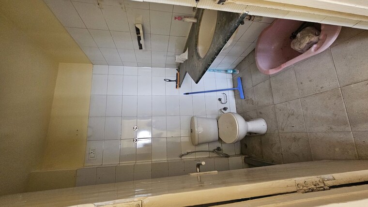 Bathroom, bptp-princess-park 2 Bedroom 1365 Sq.Ft. Apartment In Sector 86 Faridabad 10438312
