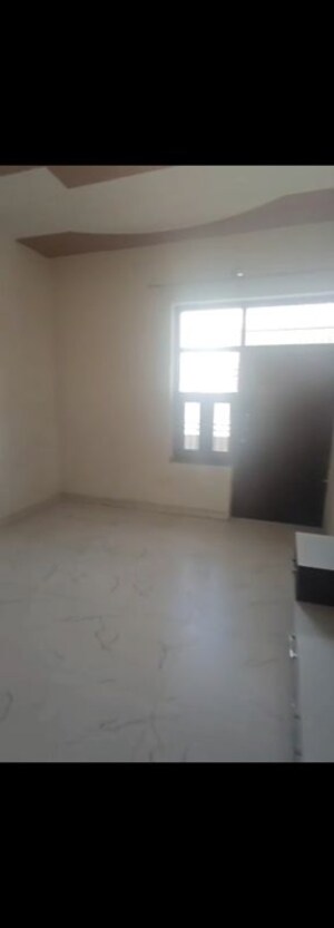 Room in 2 BHK Builder Floor at Sector 12 – for Rent