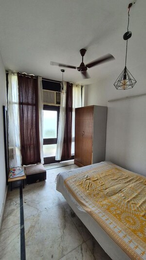 Bedroom in 1 BHK Builder Floor at Safdarjung Enclave – for Rent