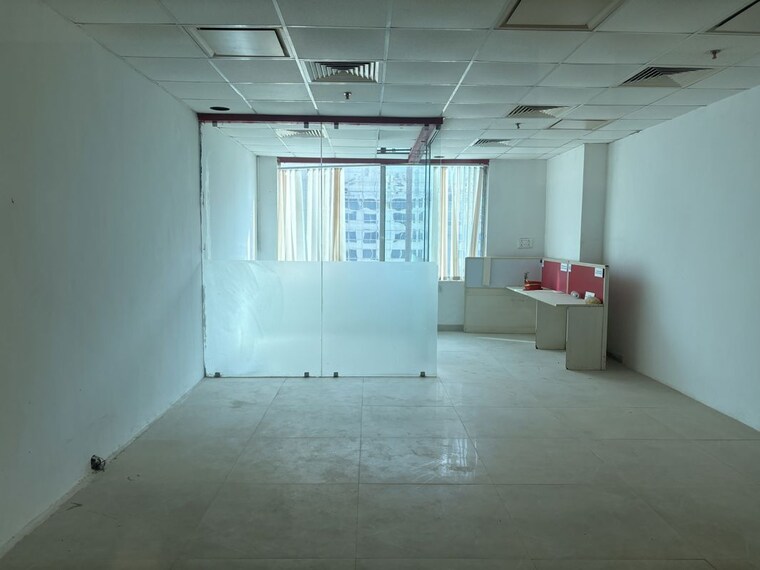 Team Area, logix-technova Commercial Office Space 737 Sq.Ft. In Sector 132 Noida 10438376