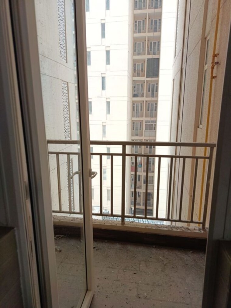 Balcony, ace-starlit 2 Bedroom 1350 Sq.Ft. Apartment In Sector 152 Noida 10438368