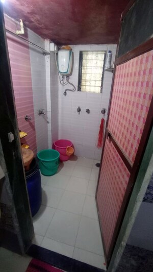 Bathroom in 1 BHK Apartment at Anamika CHS Dombivli West, Dombivli West – for Rent