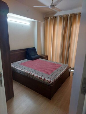 Bedroom in 3 BHK Apartment at DLF The Skycourt, Sector 86 – for Rent