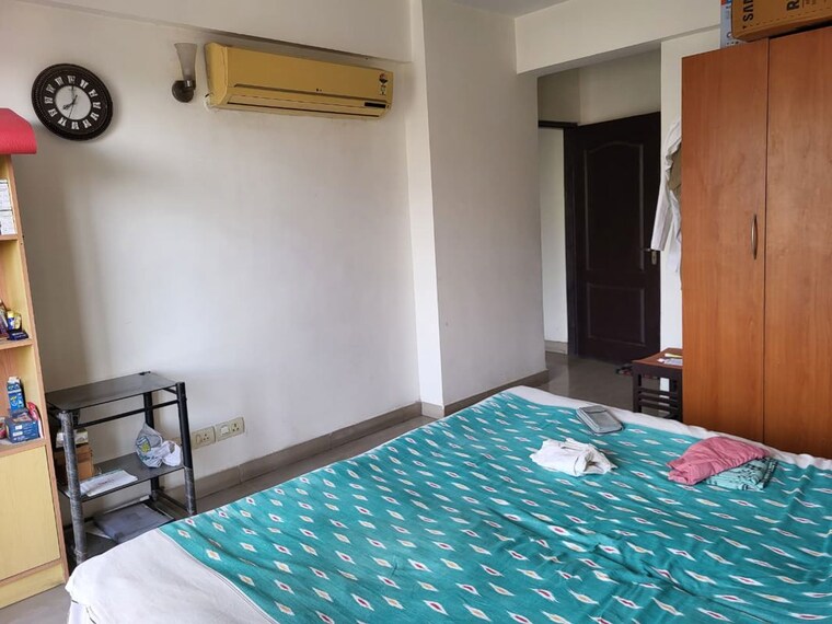 Bedroom, shipra-neo 2 Bedroom 1100 Sq.Ft. Apartment In Shipra Suncity Ghaziabad 10438370