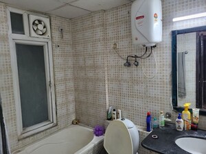 Bathroom in 2 BHK Apartment at Shipra Neo, Shipra Suncity – for Rent