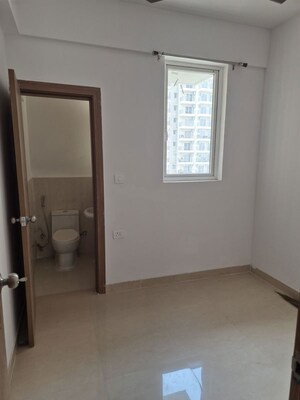 Room in 3 BHK Apartment at ATS Nobility, Sector 4 Greater Noida – for Rent