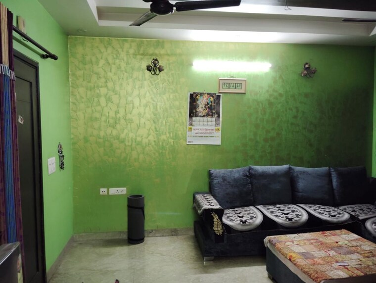 Living Room, rohini sector 5 3 Bedroom 1100 Sq.Ft. Builder Floor In Rohini Sector 5 Delhi 10438429