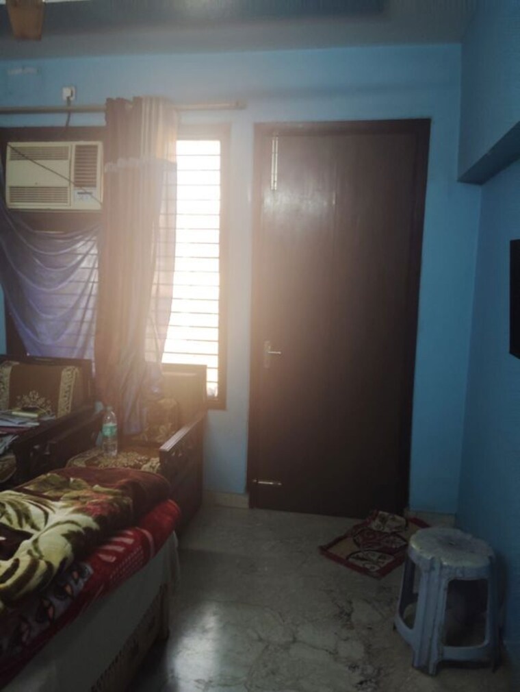 Living Room, rohini sector 5 3 Bedroom 1100 Sq.Ft. Builder Floor In Rohini Sector 5 Delhi 10438429