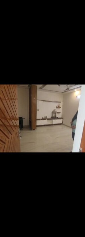 Room in 2 BHK Builder Floor at Sector 12 – for Rent