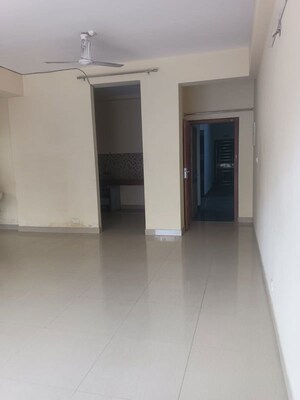 Room in 1 BHK Apartment at Dwarka – for Rent