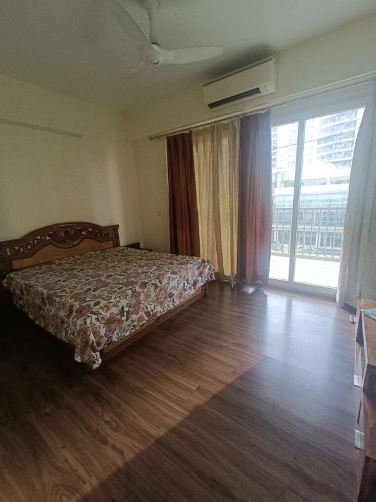 Bedroom, unitech-the-residences-gurgaon 3.5 Bedroom 1550 Sq.Ft. Apartment In Sector 33 Gurgaon 10438474