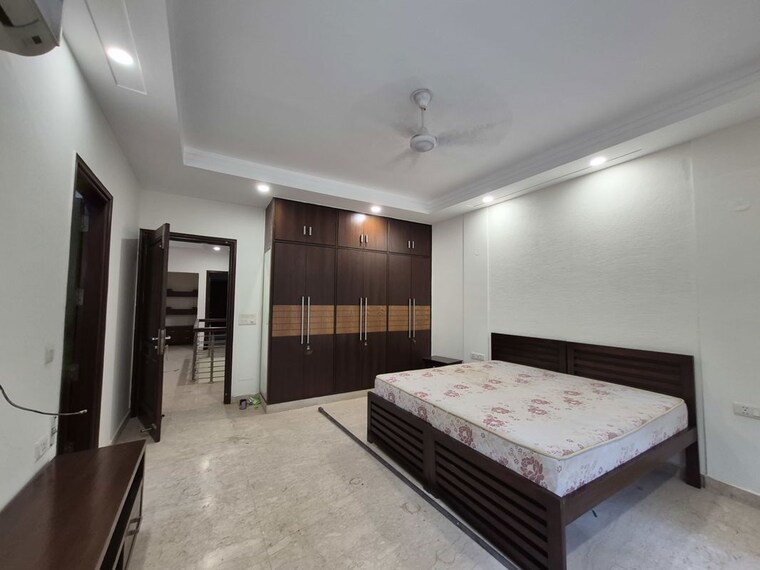 Bedroom, sushant lok i 6 Bedroom 10000 Sq.Ft. Independent House In Sushant Lok I Gurgaon 10438502