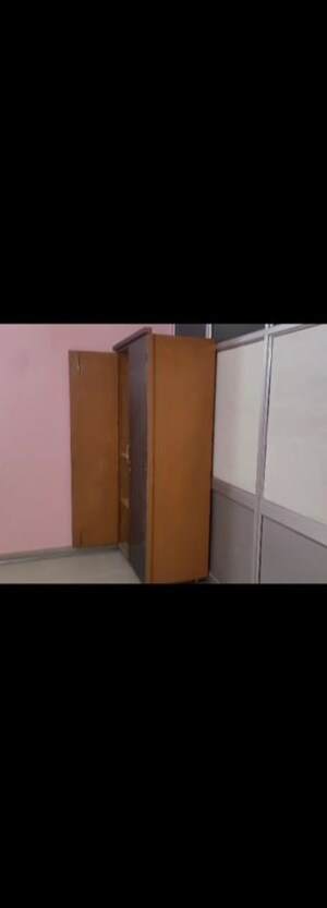 Room in 2 BHK Builder Floor at Sector 15 – for Rent