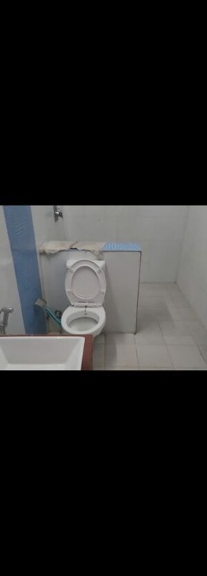 Bathroom in 2 BHK Builder Floor at Sector 15 – for Rent