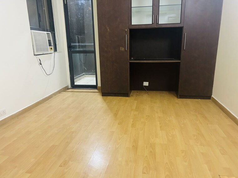 Room, unitech-uniworld-gardens 3.5 Bedroom 2027 Sq.Ft. Apartment In Sector 47 Gurgaon 10438541