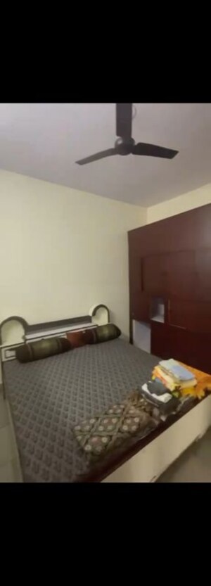 Bedroom in 2 BHK Builder Floor at Sector 14 – for Rent